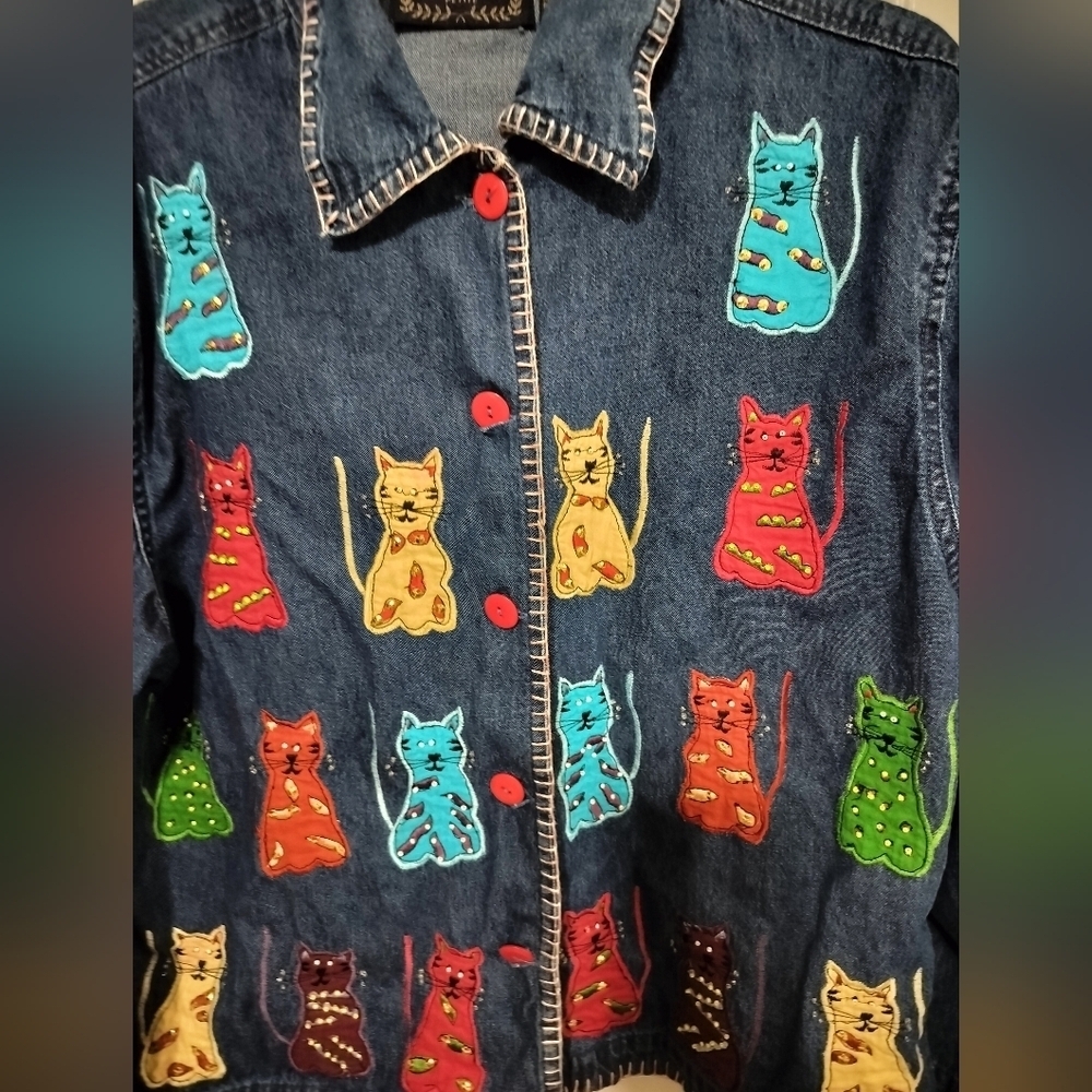 2072)Vintage Life Style Petite Applique Multicolor Cats Denim Button down Top PL - Picture 7 of 9